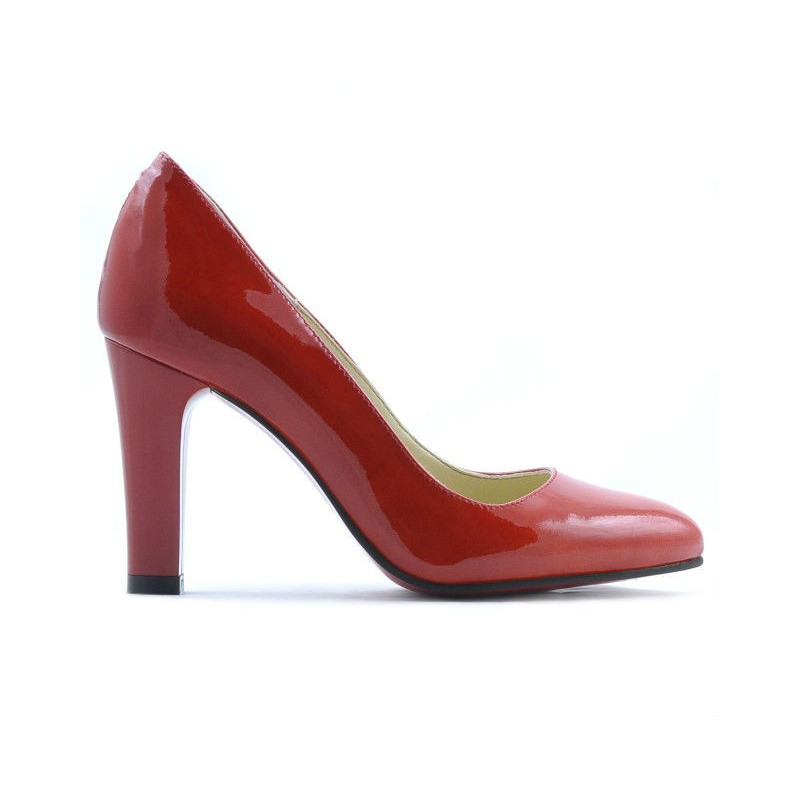 Elegantní dámské boty 1243 lak červená01