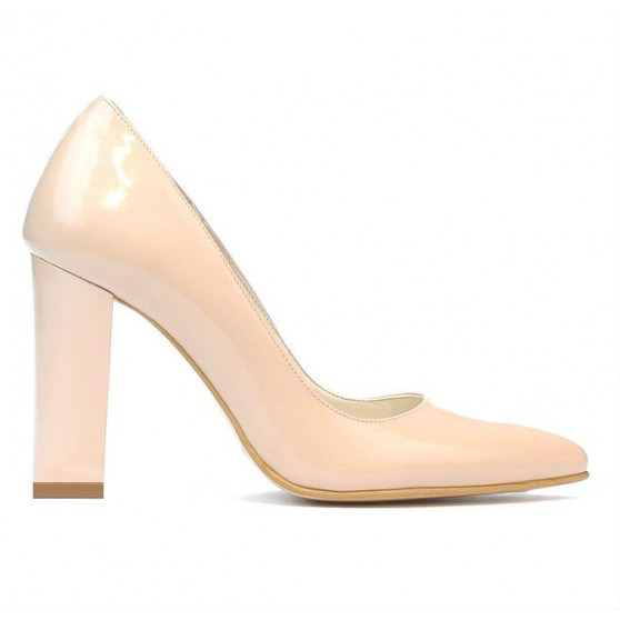 Elegantní dámské boty 1261 laková slonovina