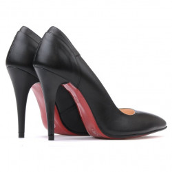 Elegantní dámské boty 1230 černé
