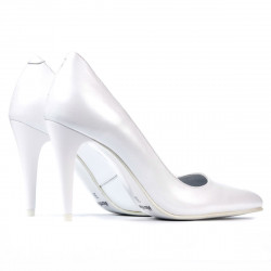 Elegantní dámské boty 1246 perleťově bílá