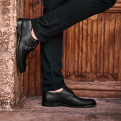 Elegantní pánské boty 840 černé lifestyle
