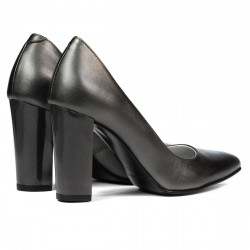 Elegantní dámské boty 1261 šedé perleťové