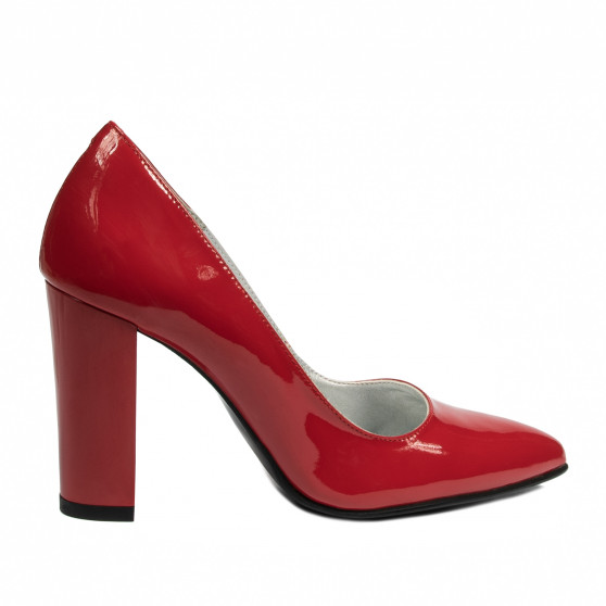 Elegantní dámské boty 1261 lakovaná červená