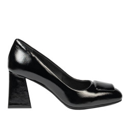 Elegantní dámské boty 1324 černý lak