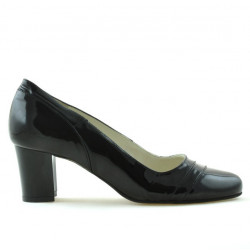 Elegantní dámské boty 1217 lakované černé